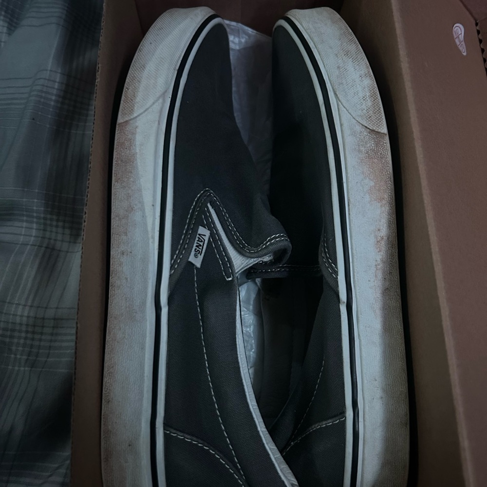 Men’s Grey Vans Slip ons.